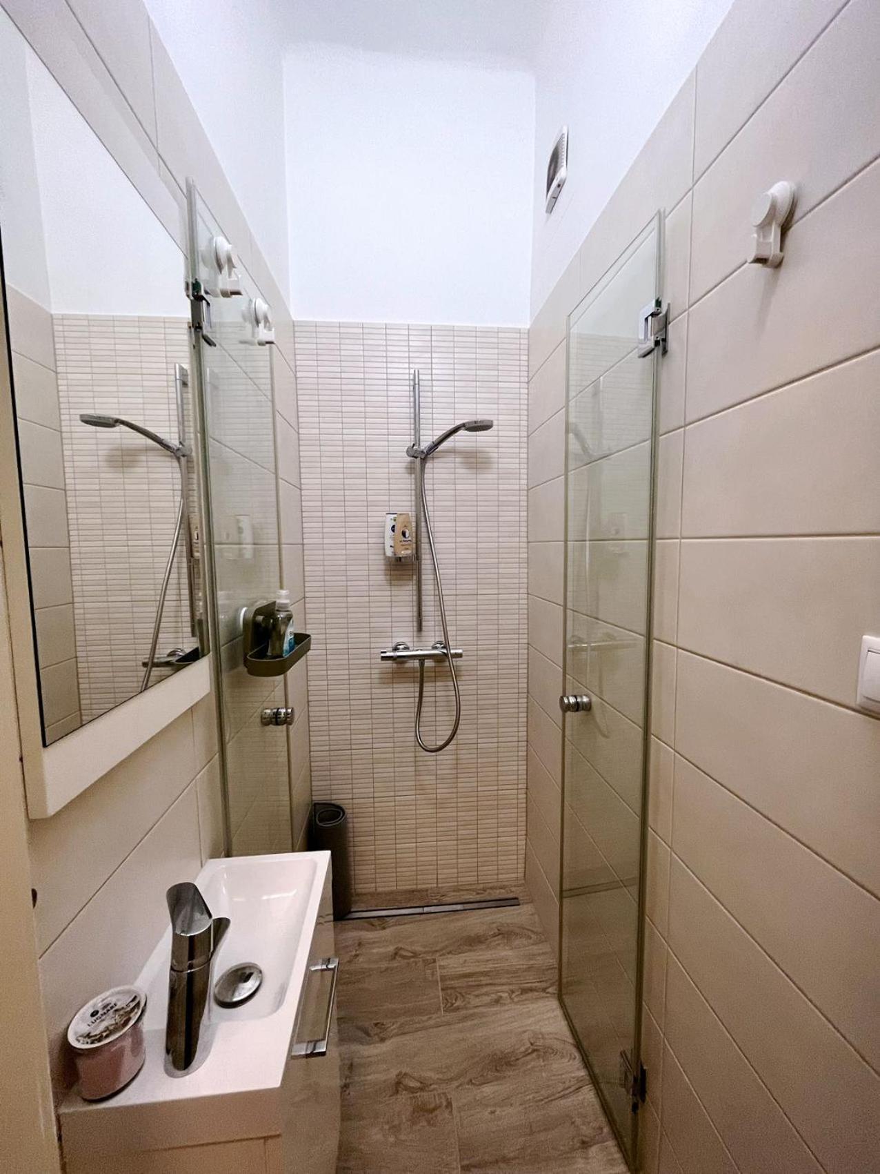 Boutique Family Apartment In The Heart Of City Budapeste Exterior foto